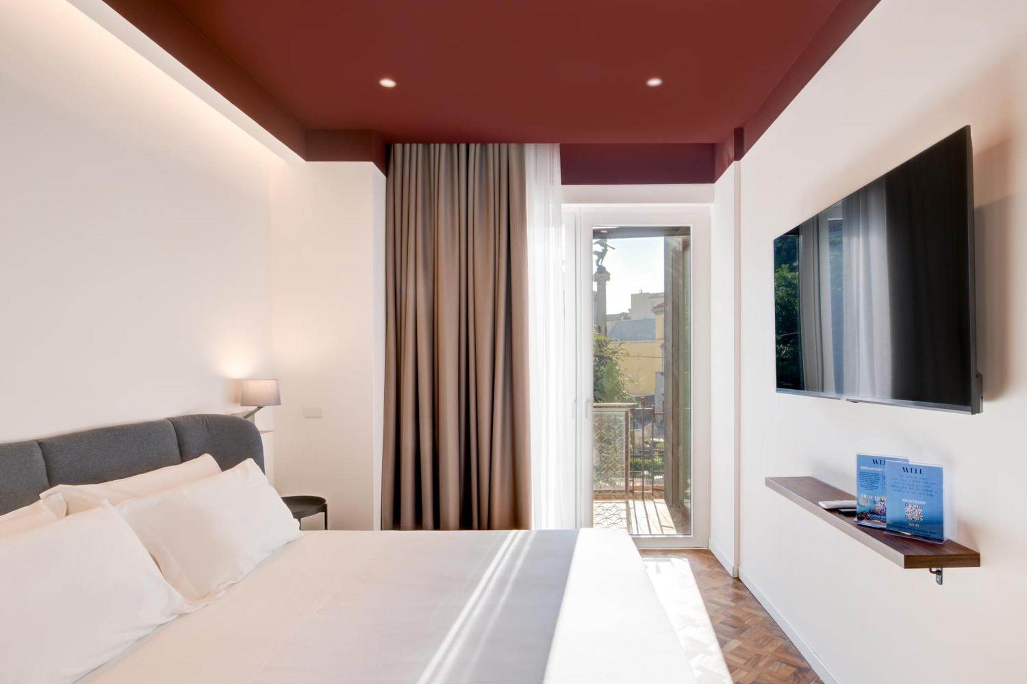 Well Suites - Piazza Dei Martiri Napoli Bagian luar foto